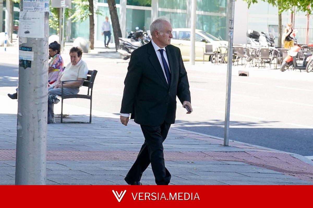 El juez Peinado basa ahora la retirada del pasaporte a Begoña Gómez en que presidentes del Gobierno de otros países se han “fugado”
