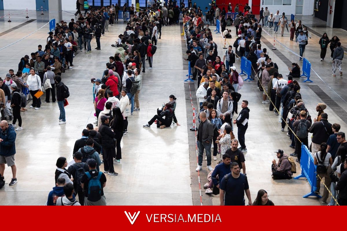 La regularización de inmigrantes alcanza un récord de 900.000 solicitudes — Politics | Versia.media
